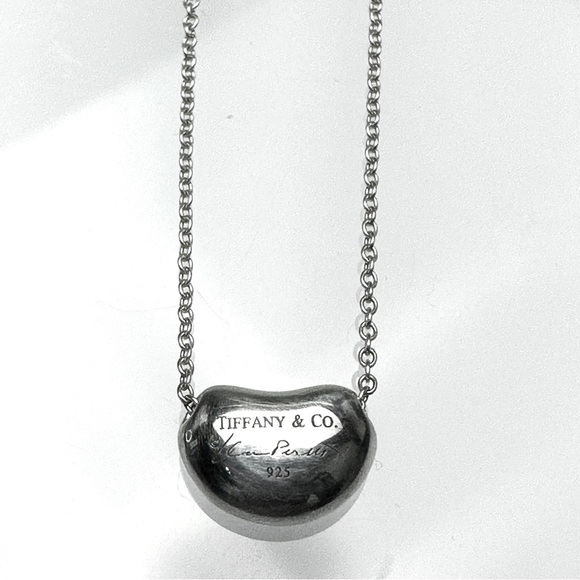 ❌SOLD❌ 💎TIFFANY & Co. Sterling Silver Elsa Peretti Bean Pendant Necklace - Picture 7 of 14